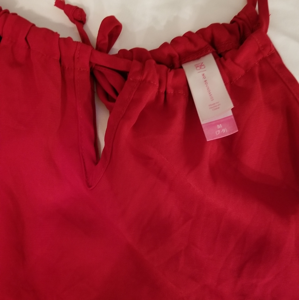 Red blouse - Picture 3 of 3